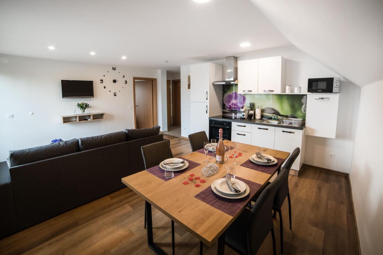 Apartma Lida 2 Bled Buitenkant foto